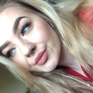 Meet your Posher, Kailey